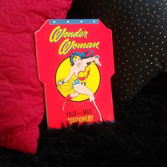 Wonder woman fold and mail stationery. Never used.